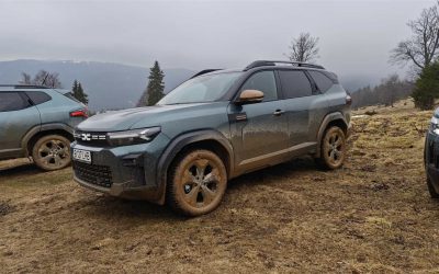 România face cunoștință cu noua generație Dacia: Duster și Bigster Hybrid 4×4, cu surprize tehnologice Bucureștiul a fost punctul de plecare pentru o aventură auto de excepție, unde jurnaliștii au avut ocazia să testeze noile modele Dacia Bigster și Duster Hybrid-G 150 4×4