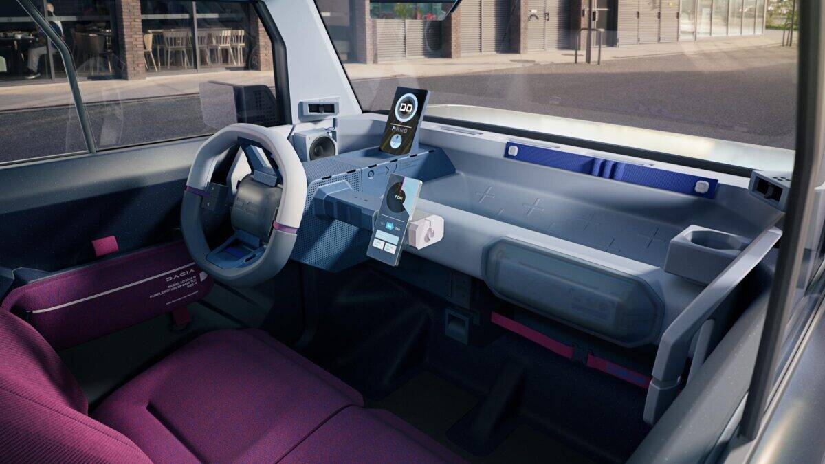 În toamna anului 2023, publicația online „Gadget.ro” a prezentat conceptul Dacia Hipster, un autovehicul electric de mici dimensiuni