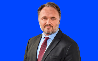 Uniunea Europeană se pregătește pentru un șoc energetic de durată, luând în calcul raționalizarea combustibilului BRUXELLES – Uniunea Europeană evaluează „toate posibilitățile”, inclusiv raționalizarea combustibilului și eliberarea de petrol din rezervele strategice, în contextul pregătirilor pentru un șoc energetic „de durată” provocat de războiul din Orientul Mijlociu