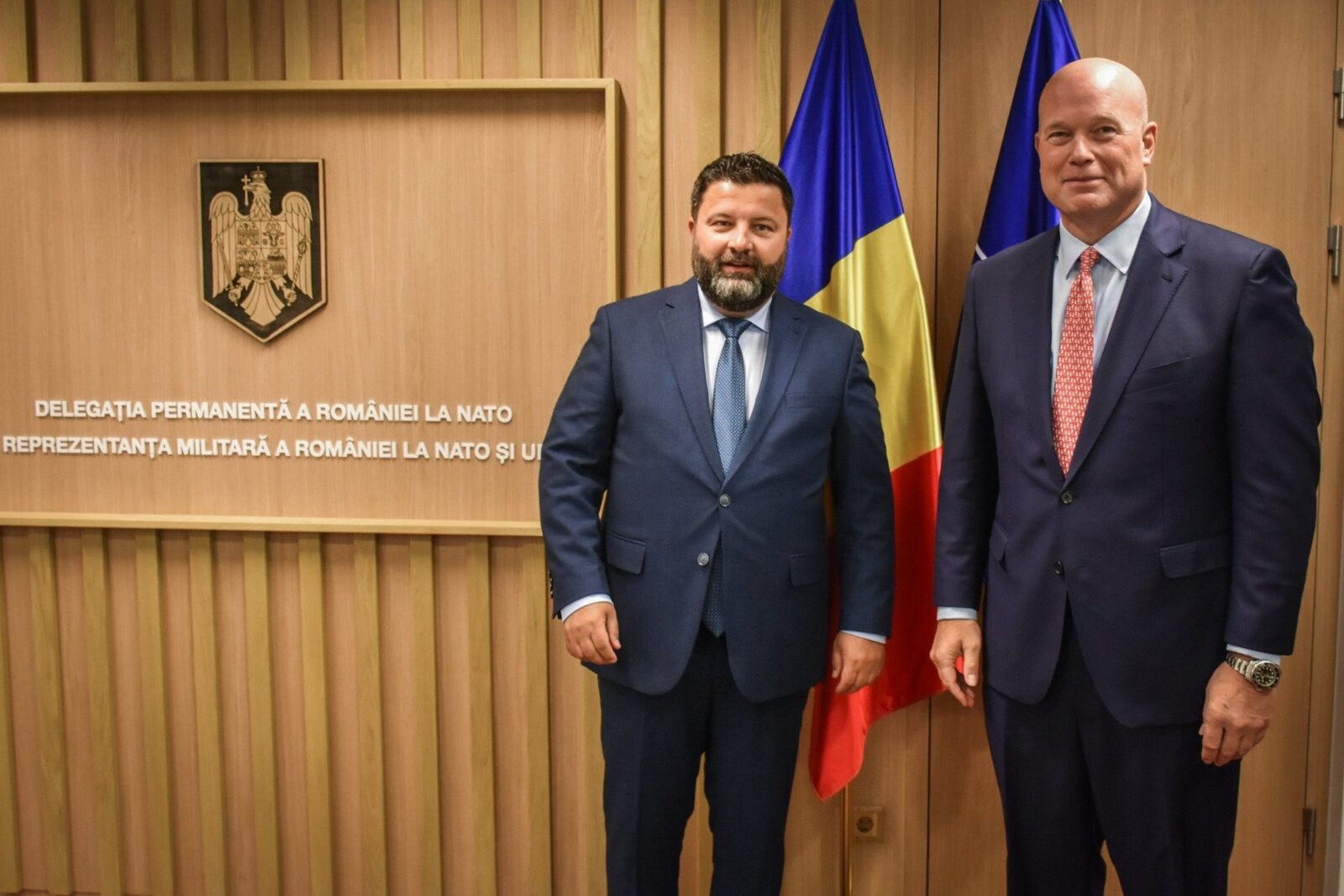 Parisul: Franța și SUA, alianță NATO „sub leadership european”