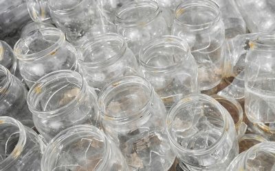 Borcanele de la mâncarea pentru bebeluși: Trucul genial al gospodinelor pentru o casă ordonată și ingenioasă În loc să ajungă la gunoi, borcănelele de la mâncarea pentru copii pot fi transformate în aliați de nădejde în organizarea casei