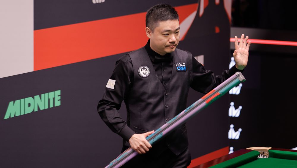 Ding Sets Up Huge Zhao Clash