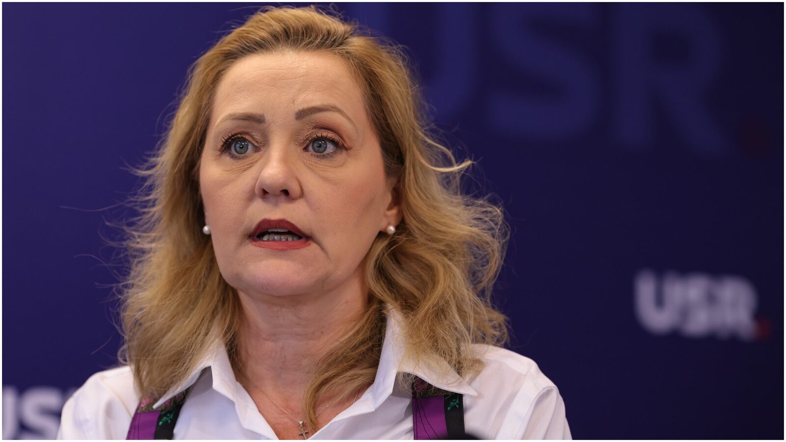Lasconi și Ponta, audiați la DIICOT în scandalul fotografiilor trucate Într-un dosar care a zguduit scena politică, ELENA LASCONI și VICTOR PONTA, foști candidați la alegerile prezidențiale din 2025, au fost audiați la DIICOT