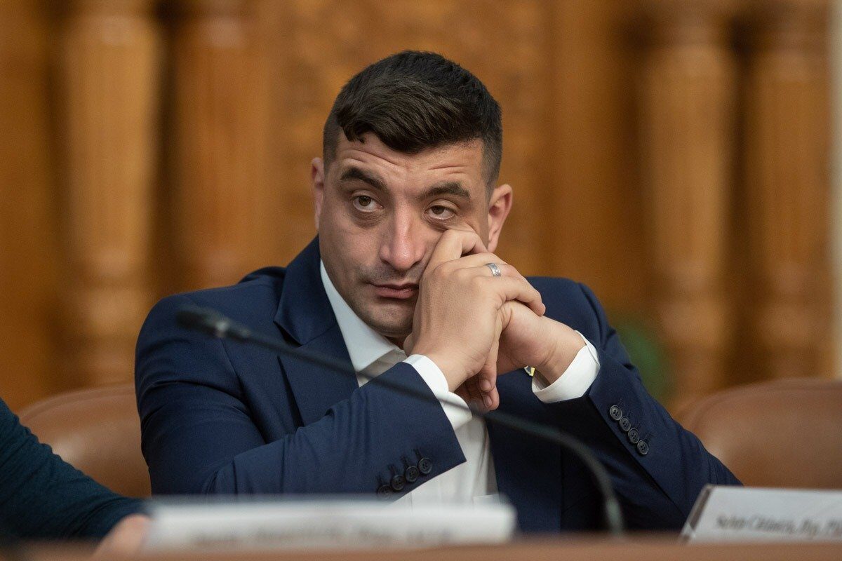 Simion, liderul AUR, ”debusolat”? Ce s-a întâmplat cu George