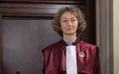 Realitatea cruntă: NU mai suntem rupți de realitatea din jur