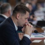 Bolojan, din nou premier? PNL îl propune, dacă Guvernul pică
