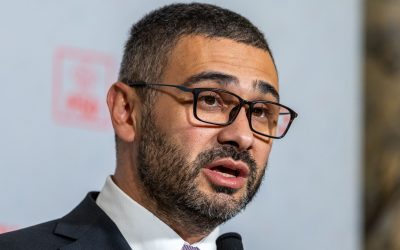 Guvernul Anunță Pachet de Sprijin pentru Pensionari, Familii cu Copii și Persoane cu Dizabilități București – Guvernul a aprobat un pachet de măsuri sociale menite să ofere sprijin financiar suplimentar pentru pensionarii cu venituri mici, familiile cu copii și persoanele cu dizabilități