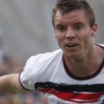 Face totul pentru bani. Un fost campion cu CFR Cluj urcă în ringul pe care o femeie a fost adusă legată cu lanțul