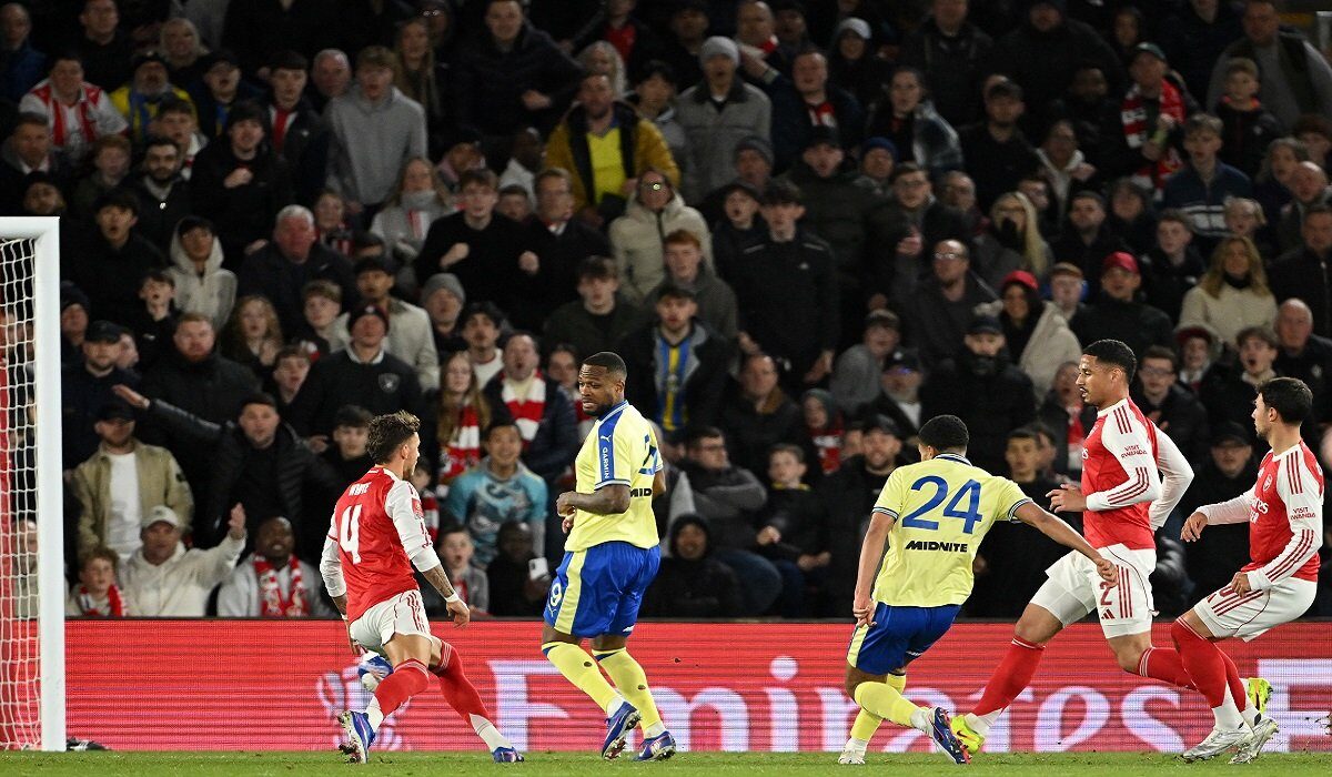Arsenal, eliminată din Cupa Angliei după un meci cu Southampton plin de surprize Arsenal, lider detașat în Premier League și una dintre favoritele la câștigarea UEFA Champions League, a suferit o înfrângere surprinzătoare în sferturile de finală ale Cupei Angliei
