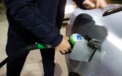 Motorina va depăși 11 lei pe litru: Prețurile cresc în Portul Constanța și îngrijorează analiștii Prețul motorinei importate în Portul Constanța a ajuns la 10,8 lei pe litru, urmând să depășească 11 lei în zilele următoare, potrivit analistului Adrian Negrescu, manager al companiei de consultanță Frames