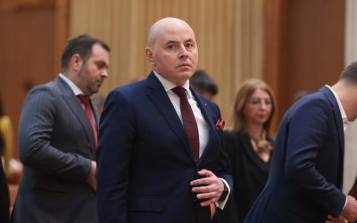 Liberalul X Apără Guvernul în Scandalul Companiilor la Bursă și Atacă PSD