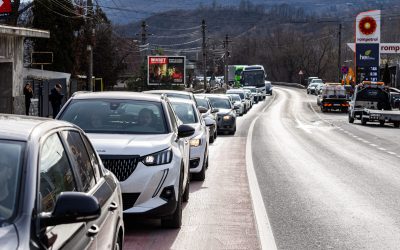 Aglomerație pe DN1: Cozi de la Predeal, rute ocolitoare recomandate de poliție