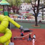 Sectorul 5, din nou la joacă: Două spații reamenajate pentru copii