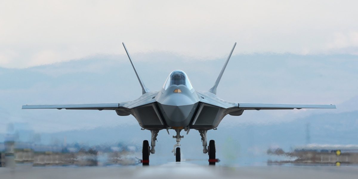 Canada negociază intrarea într-un proiect comun de avion de luptă, cu Marea Britanie