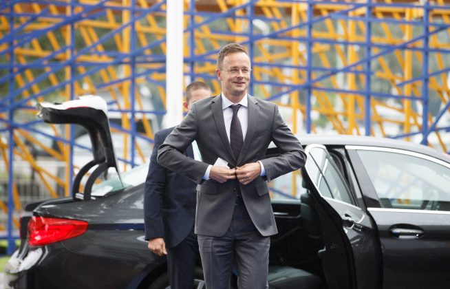 Imagine: Măsuri drastice pentru energie: Apel la schimbări din partea uniunii europene Comisarul european pentru energie, DAN JORGENSEN, face apel la europeni să adopte măsuri drastice pentru a face față crizei energetice globale