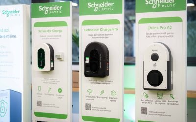 Schneider Electric prezintă inovații pentru transformarea digitală a sectorului energetic Bucureștiul a găzduit recent evenimentul „Innovation Day” organizat de Schneider Electric, unde au fost prezentate cele mai recente soluții și inovații ale companiei pentru transformarea digitală a sectorului energetic