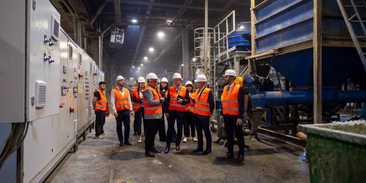 Nouă fabrică colosală de reciclare PET în Târgu Mureș, lider european din 2026