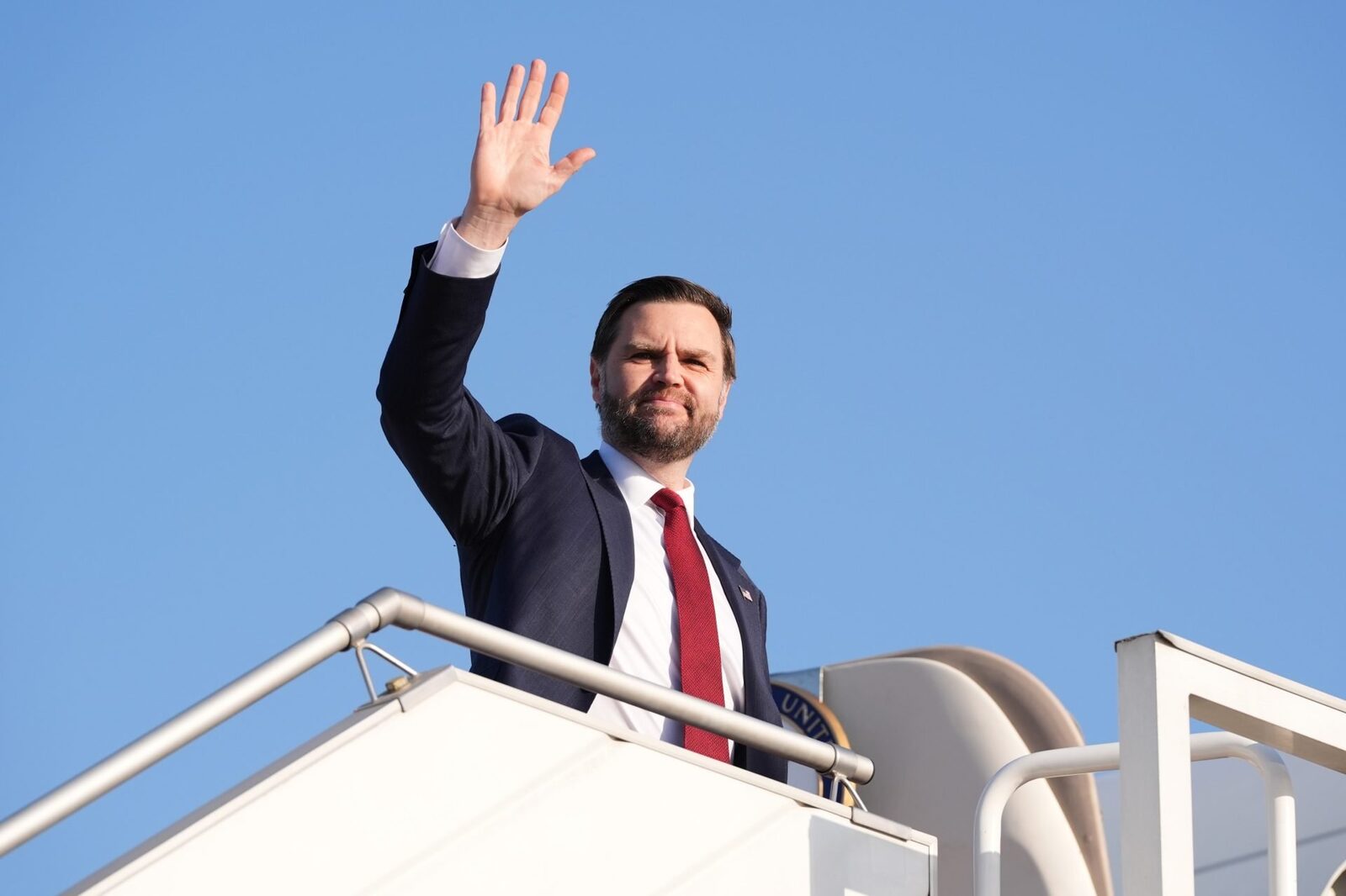 Eșec SUA-Iran: JD Vance, după 21 de ore de negocieri eșuate în Pakistan