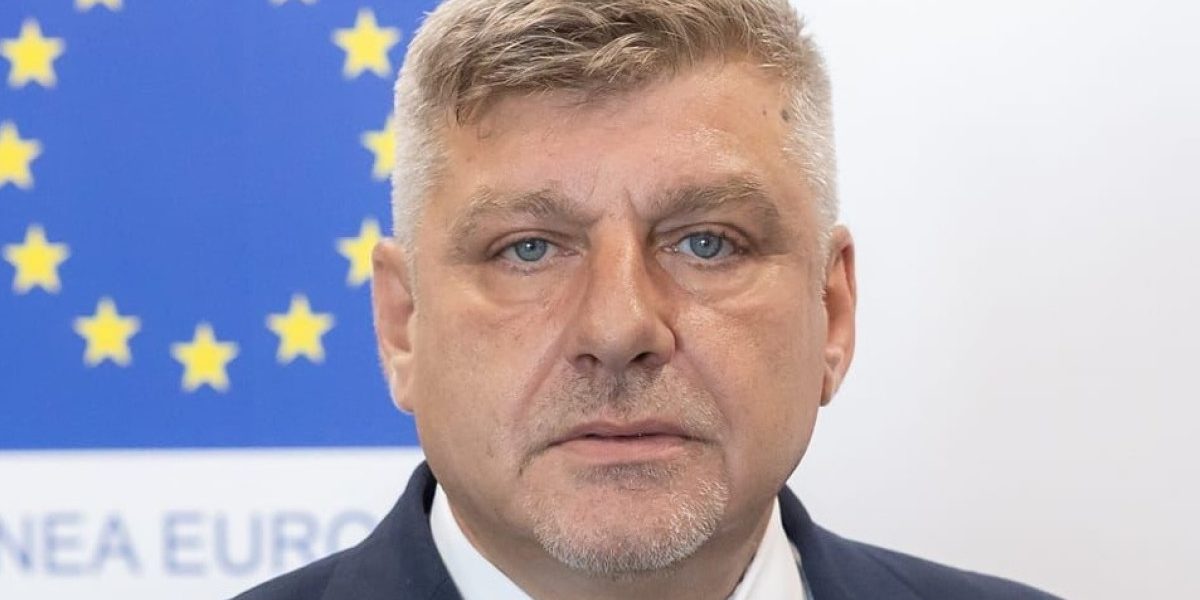 Fost director din Minister, Dragoș Iorga, la închisoare pentru șantaj