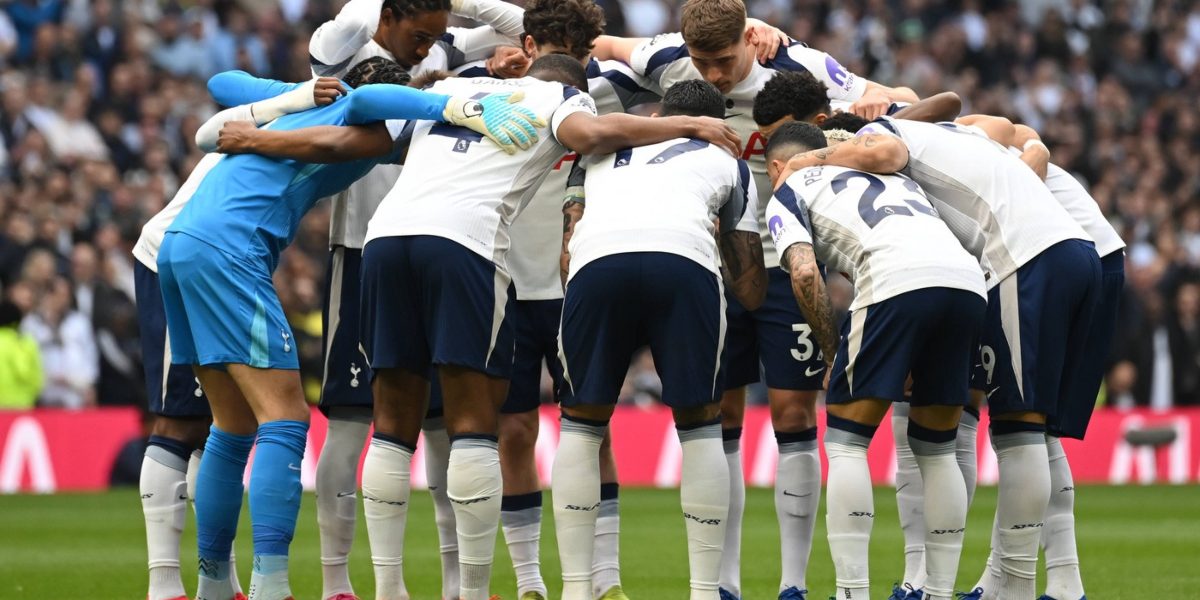 Tottenham, sub Radu Drăgușin, în zona retrogradării: Scenariu șoc în Premier League!