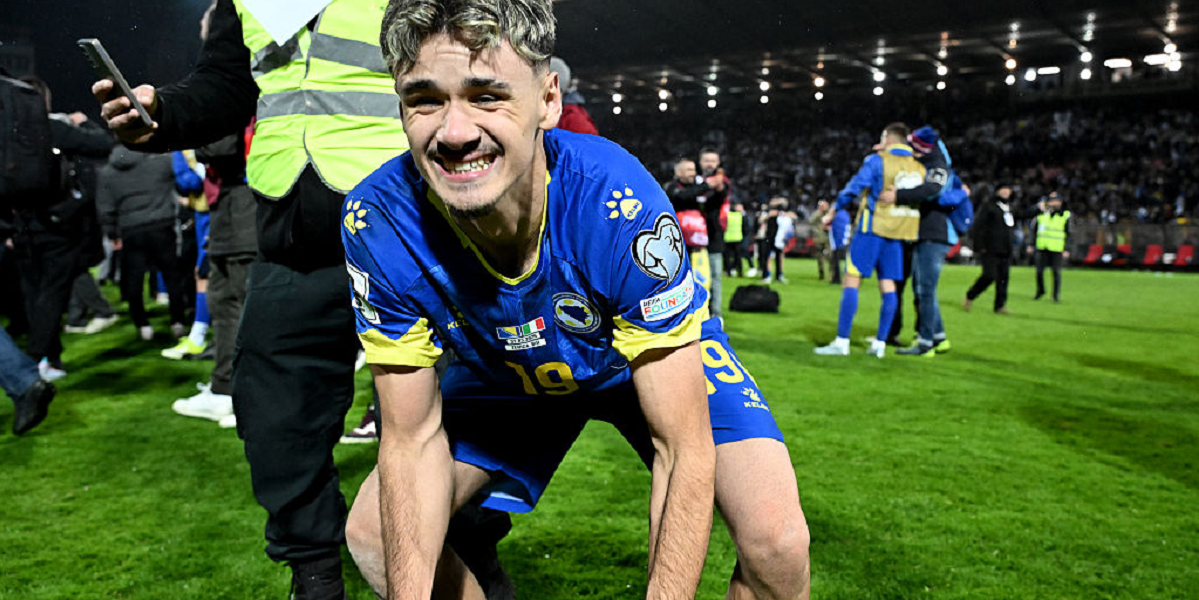 Chivu vânează o nouă vedetă: Puștiul care a îngenuncheat Italia, pe lista Inter