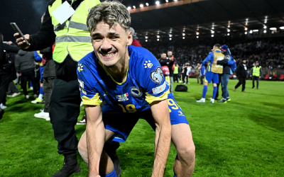 Chivu vânează o nouă vedetă: Puștiul care a îngenuncheat Italia, pe lista Inter
