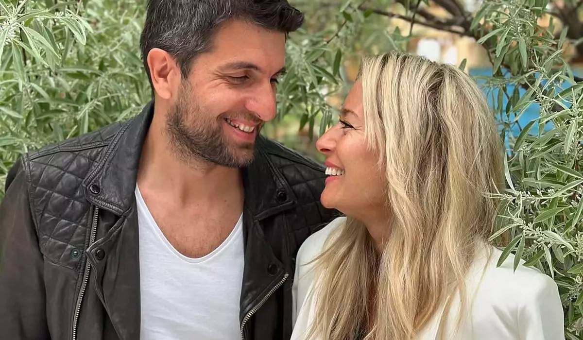 Soțul Laurei Cosoi, Cosmin Curticăpean, a dezvăluit sexul celui de-al cincilea copil (video)