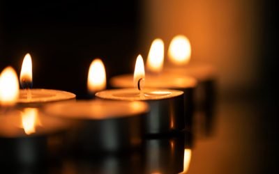 Lumina Sfântă a ajuns la Ierusalim: Imagini emoționante. Va fi în România la 18:30