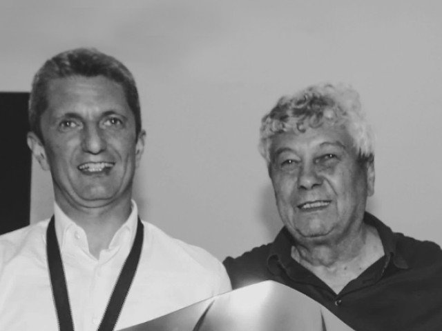 Răzvan Lucescu le-a cerut jucătorilor de la PAOK să rămână la Salonic și să se pregătească pentru meciurile cruciale, în ciuda decesului tatălui său, Mircea Lucescu
