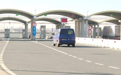 Reorganizarea Vămilor: Un nou sistem pentru controale mai rapide Ministerul Finanțelor a anunțat o reorganizare majoră a Autorității Vamale Române, cu scopul de a moderniza sistemul și de a reduce timpii de așteptare la vămuire