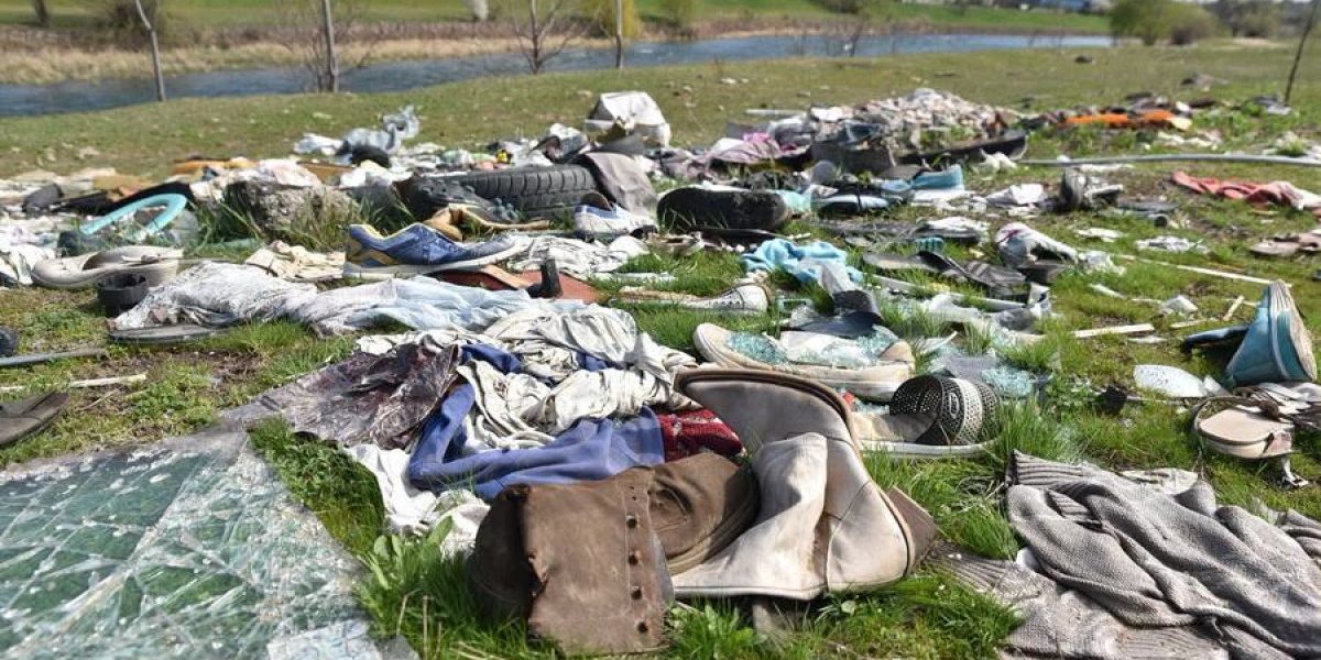 Deșeuri „second-hand”: Garda de Mediu combate poluarea mascată din România