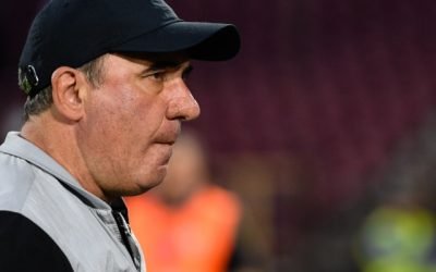 Hagi preia echipa națională de fotbal, Pițurcă anticipează un „handicap” Mircea Lucescu și-a încheiat mandatul la conducerea echipei naționale de fotbal a României, ultimul meci pe banca tehnică fiind cel cu Turcia