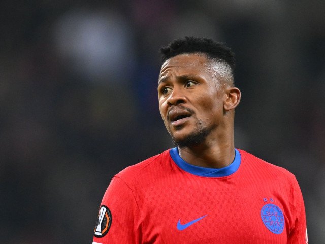 Ngezana, fundașul de la FCSB, absent de la meciuri din cauza unei accidentări, a fost văzut la Țiriac Open București – Fundașul central sud-african Siyabonga Ngezana de la FCSB nu a mai jucat un meci oficial pentru echipa sa din 29 ianuarie 2026