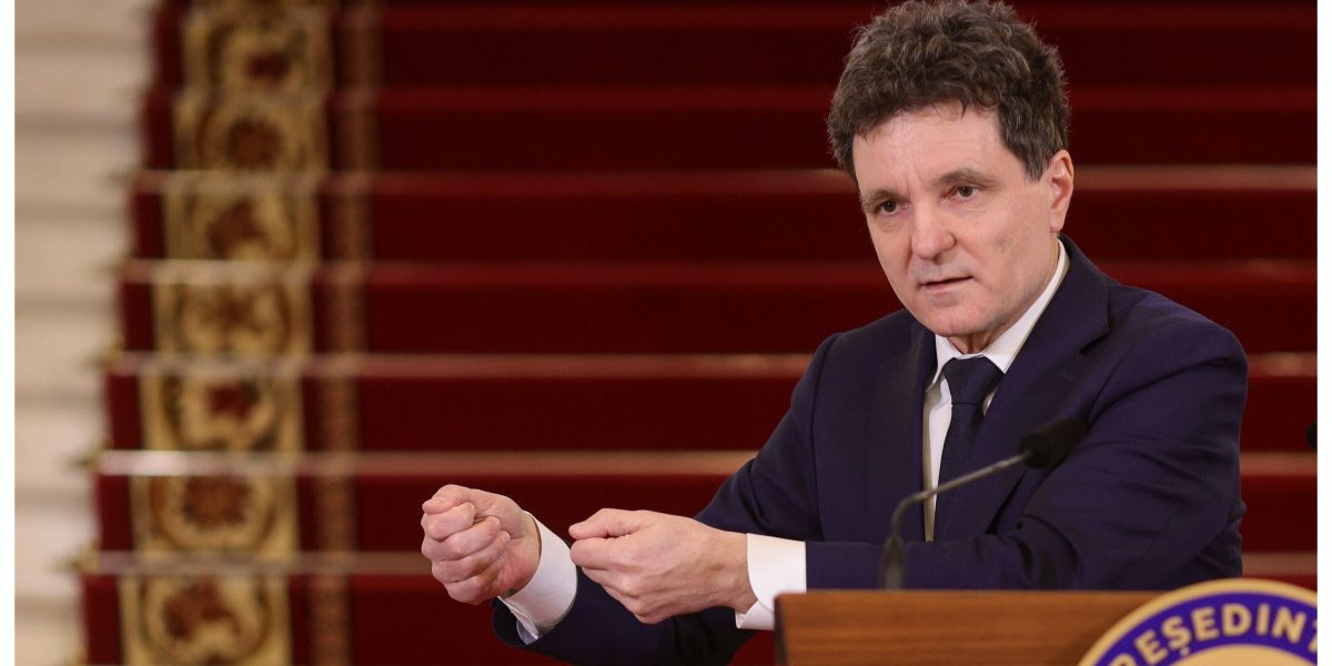 Nicuşor Dan, prezent la CSM: Consultări, dar şi control din partea edilului