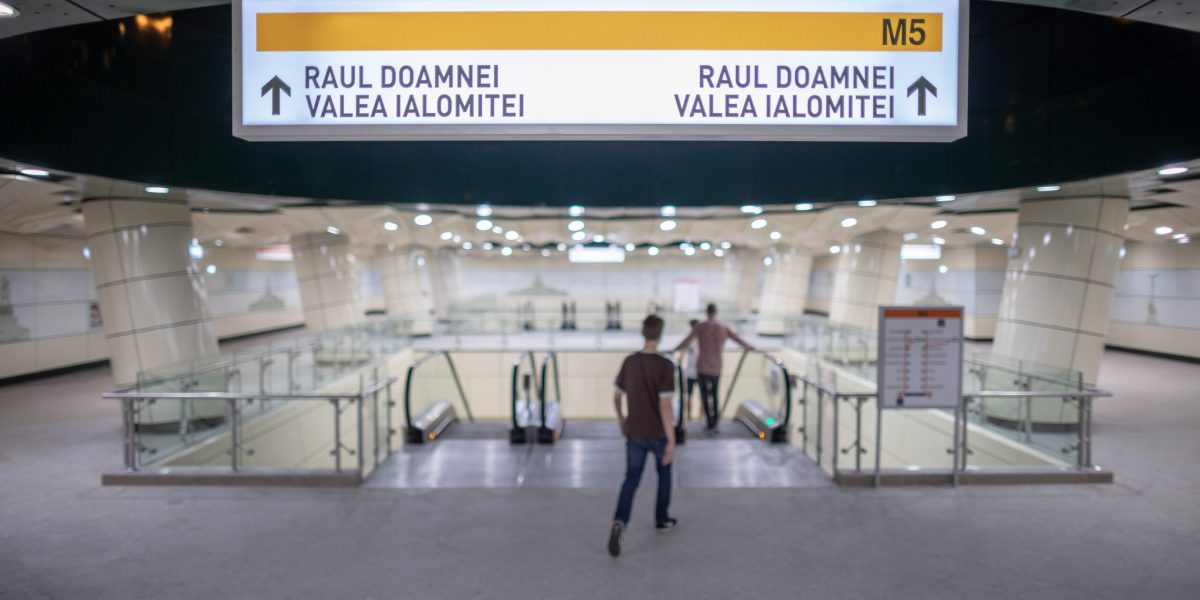 București: Stațiile de metrou, transformate în pisici adorabile. „Fiecare are o poveste”