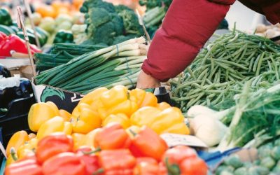 Alertă alimentară în Ilfov, cu produse în valoare de mii de euro puse sub sechestru Inspectorii de la Antifraudă ANAF, Vamă și Autoritatea Sanitară Veterinară au descins la patru societăți comerciale din județul Ilfov, depistând nereguli grave