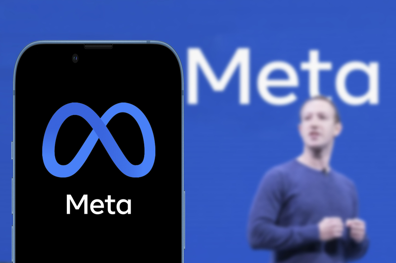 Meta (Facebook) dă afară 8.000 de angajați: Concedieri masive în IT, valul 2026