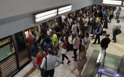 Protest în București: Peste 11.000 de semnături împotriva scumpirii metroului
