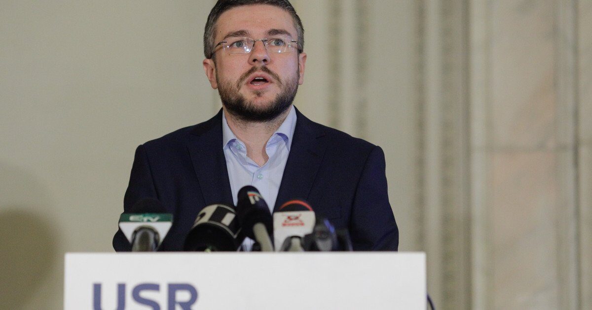 Irineu Darău (USR): Criza din Coaliție nu aduce voturi nimănui