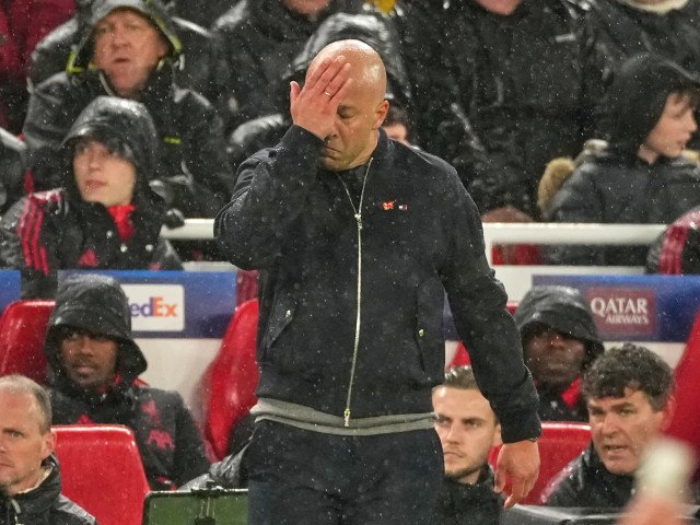 Englezii, furioși după Liverpool: Arne Slot, somat să demisioneze