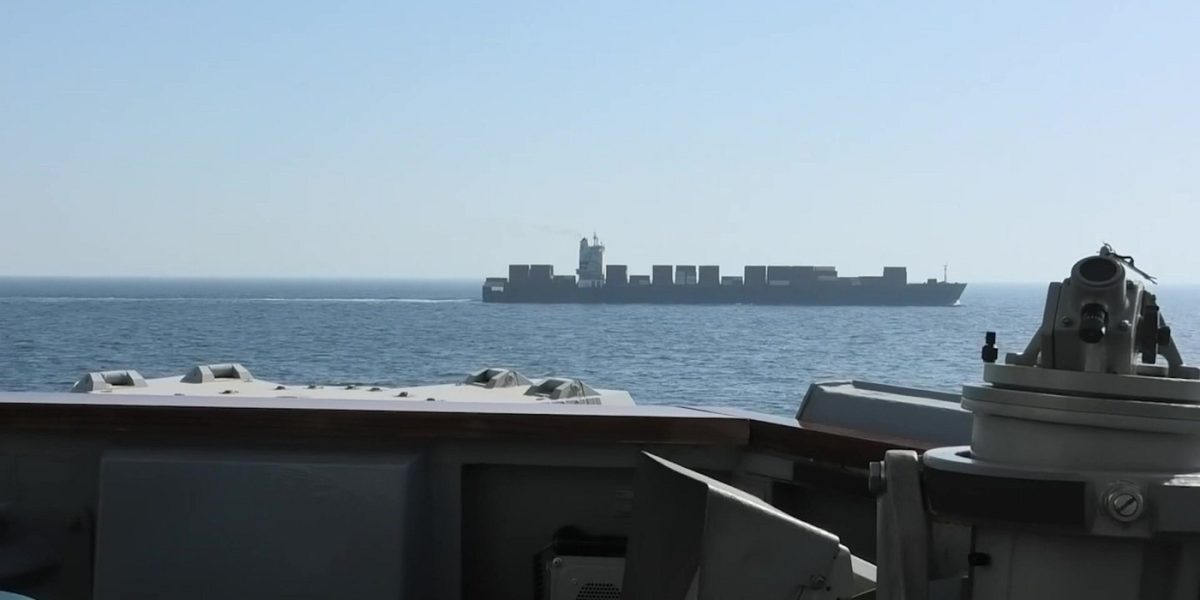 Mister la bordul navei IRANIENE: Ce ascund americanii? Presa, în alertă