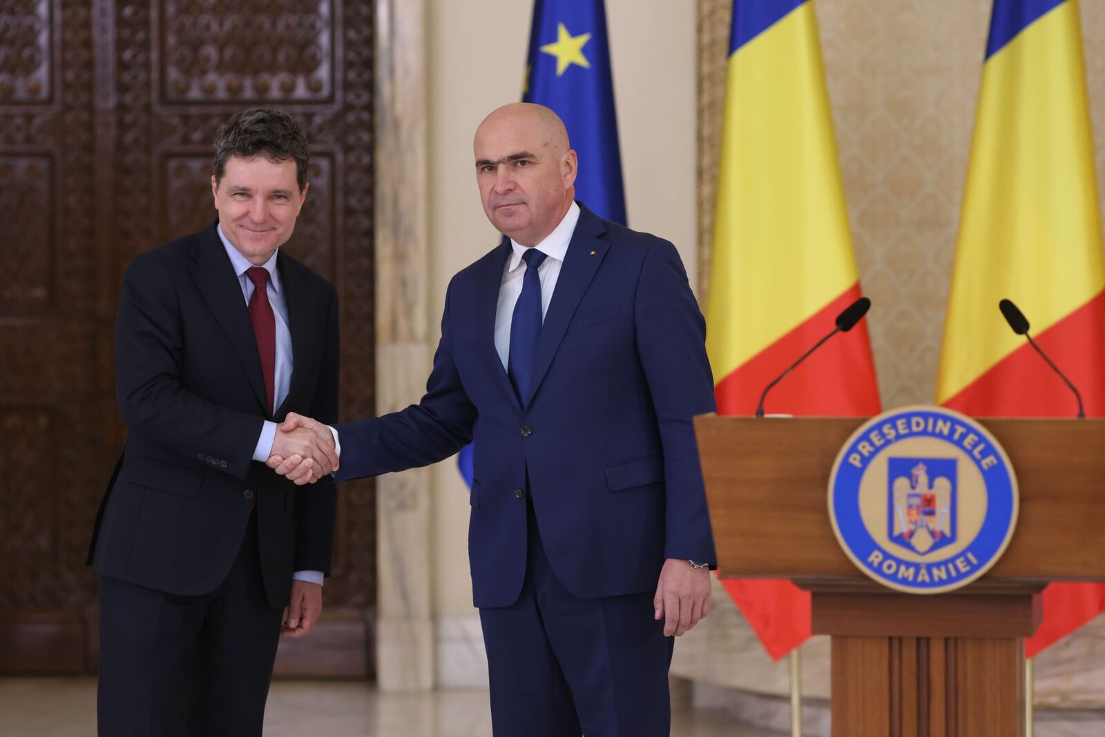 VIDEO Nicușor Dan, despre amenințările PSD cu ieșirea de la guvernare: „Există responsabilitate”. Ce răspunde întrebat dacă îi va cere demisia lui Ilie Bolojan