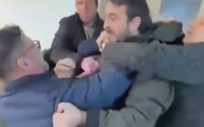 Bătaie cu replici dure într-un sediu AUR: „Mi-am dat viața pentru partid”