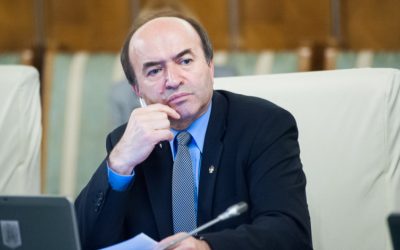 Toader: Alianța NU se rupe, ci se RECONFIGUREAZĂ. PSD, avertisment dur