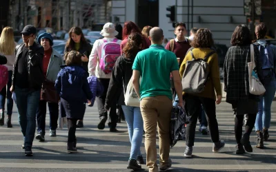 Codul Muncii 2026: Românii, liberi de Paște? Obligații clare pentru angajatori