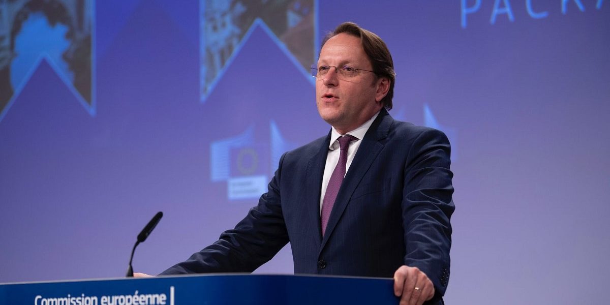 Ancheta crucială îl vizează pe apropiatul lui Orban din CE, aproape gata