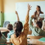 CÂND încep elevii școala după Paște: Cursuri până la vacanța de vară