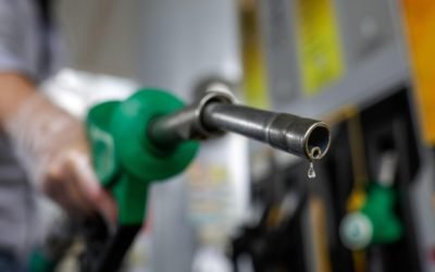 Băsescu avertizează asupra riscului penuriei de carburanți și a producției de energie Fostul președinte Traian Băsescu a declarat că România ar putea evita o criză de carburanți, însă a exprimat îngrijorări cu privire la producția de energie electrică