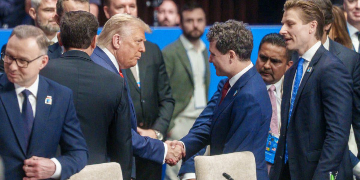 Președintele Dan ezită să viziteze SUA: Parteneriatul cu America, mai presus