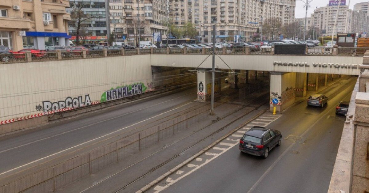Pasajul Victoriei din Capitală intră în renovare: Infrastructura subterană va fi modernizată Primăria Municipiului București (PMB) a anunțat începerea lucrărilor de consolidare și modernizare a Pasajului Victoriei, un punct nevralgic al traficului bucureștean